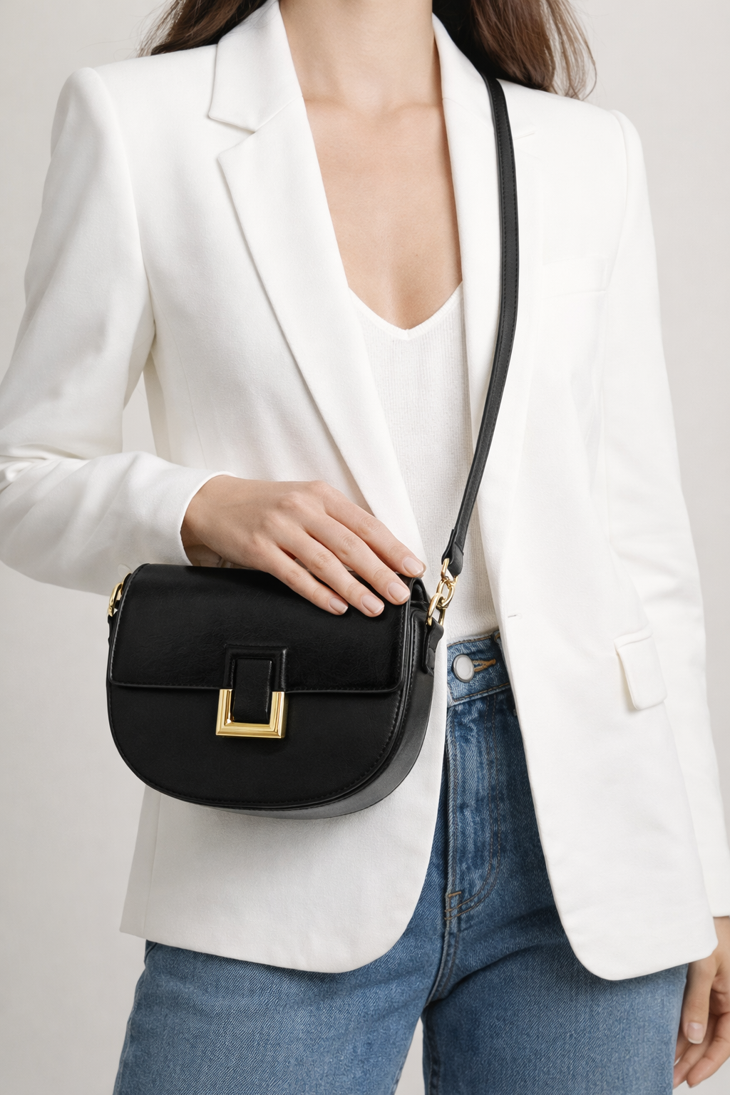 A stylish two-tone handba